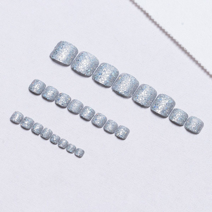 Glamorous Glittery Toe Nail Art Stornfield