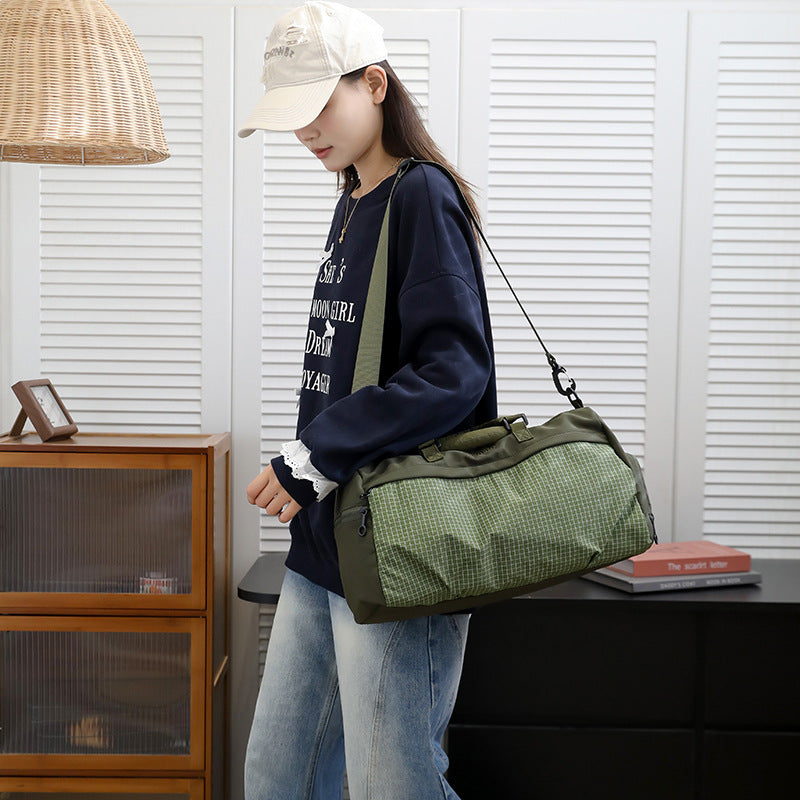 Durable Multi-Pocket Weekend Duffle Bag Stornfield