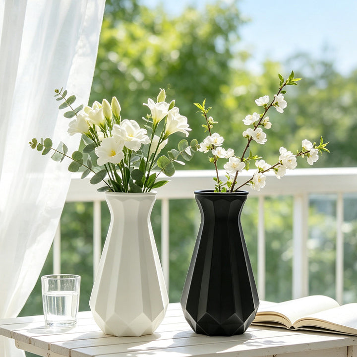 Elegant Geometric Decorative Vase Stornfeild