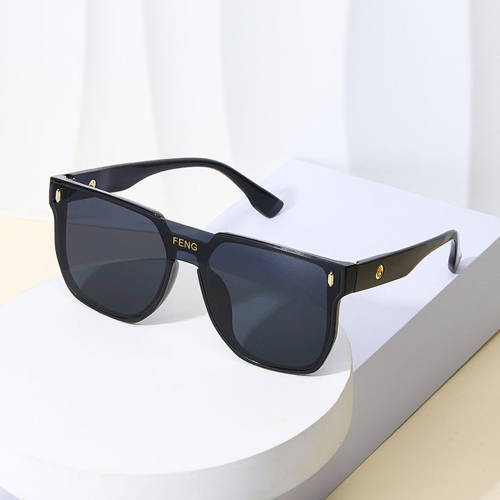 Women’s fashionable sunglasses in trendy, geometric design Stornfield