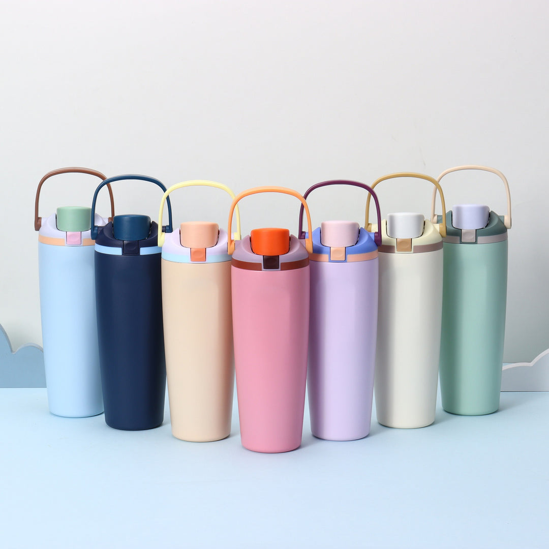 Women's insulated drinking bottle with ergonomic carry handle Stornfield
