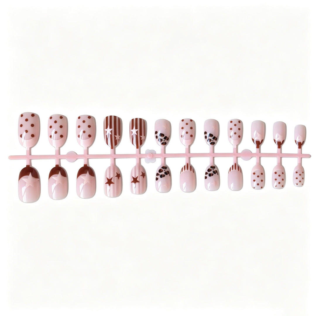 Artistic Themed Nail Art Kit