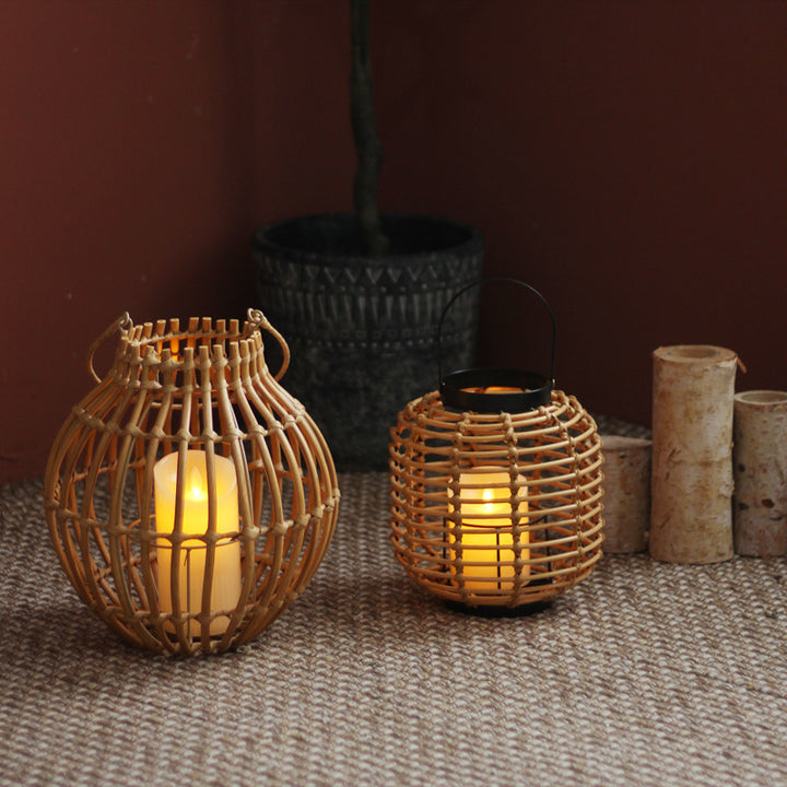 Decorative lantern made of braided rattan Stornfield