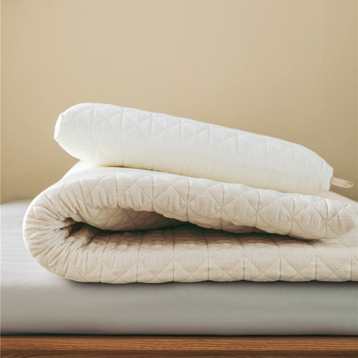 Quilted Hypoallergenic Fitted Mattress Topper Pad with Elastic Skirt