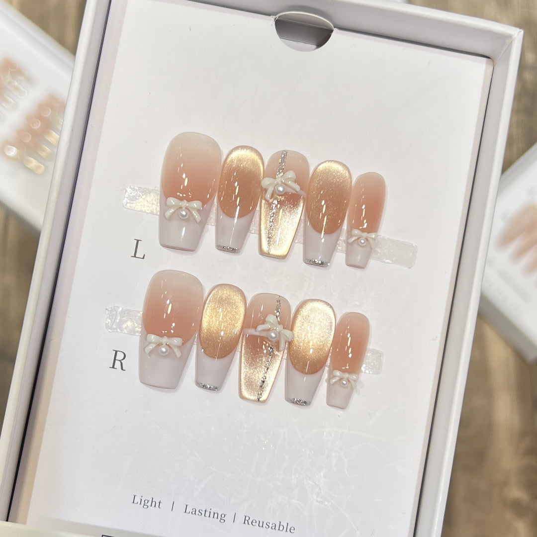 Elegant Reusable Press-On Nail Art Set with Pearl and Glitter Accents Stornfield