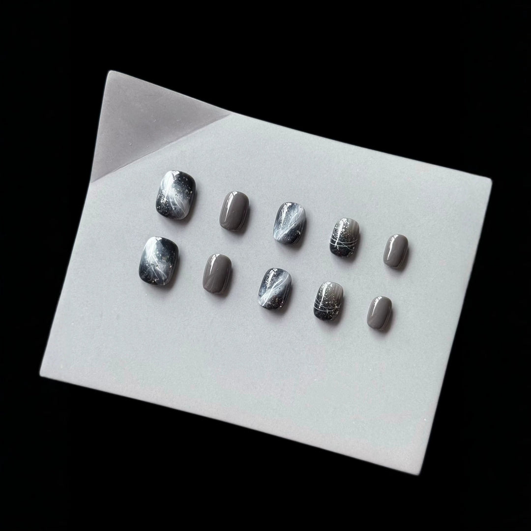 Elegant Marble Effect Press-On Nails