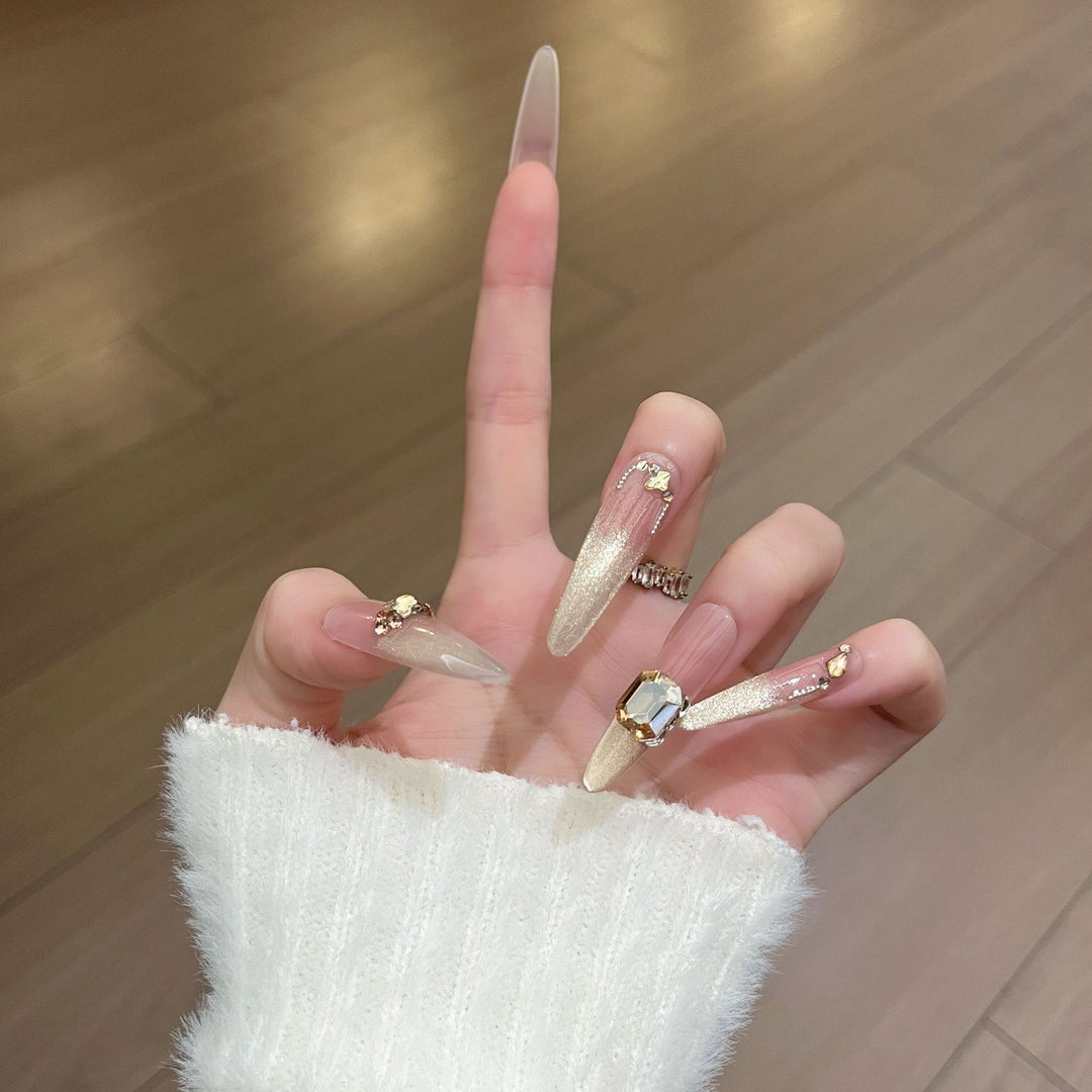 Glamorous Nail Art Design Stornfield