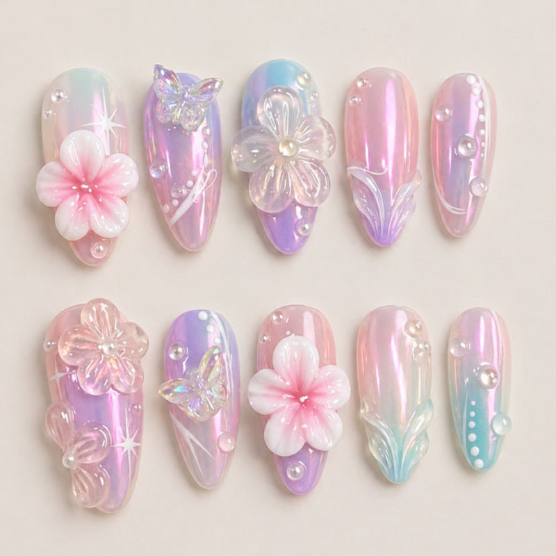Artistic Press-On Nail Set with Floral Accents Stornfield