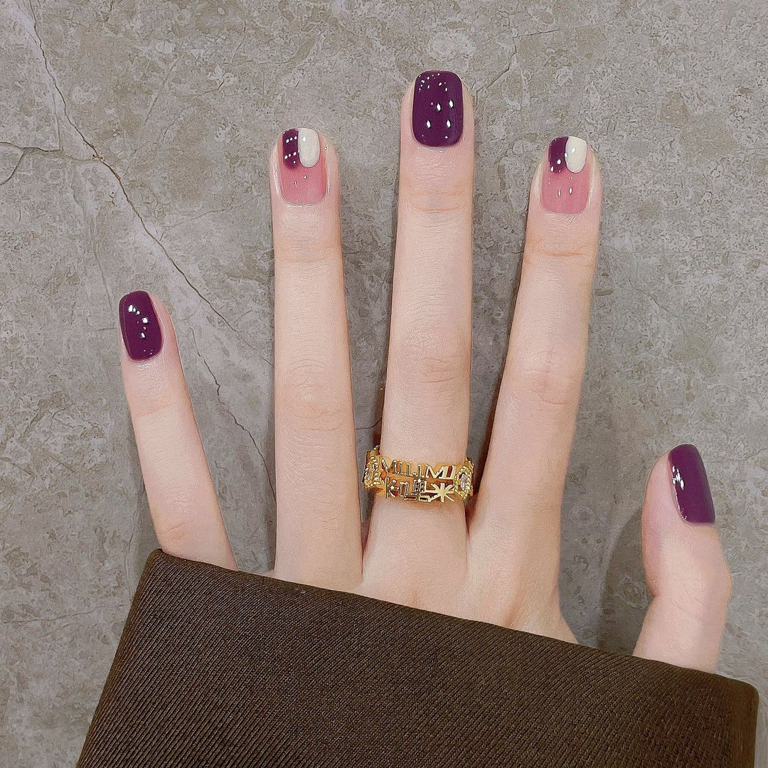 Decorative Press-On Nail Art Set with Unique Patterns