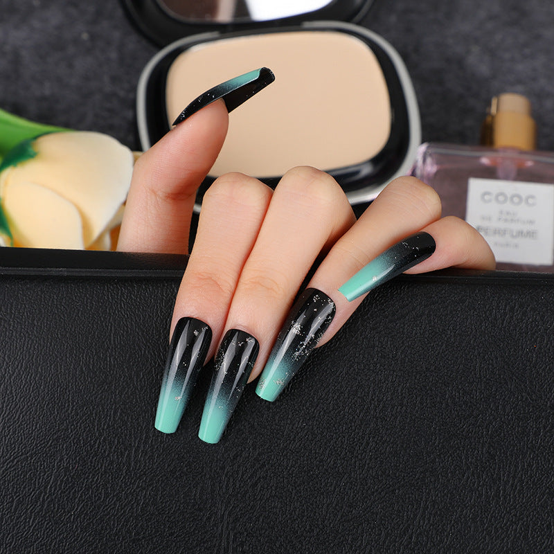 Elegant artificial nails with gold accents Stornfield