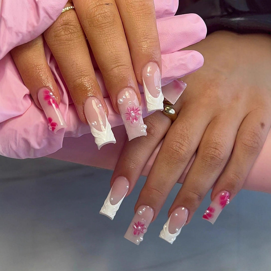 Nail art set with floral 3D decorations and pearl accents Stornfield
