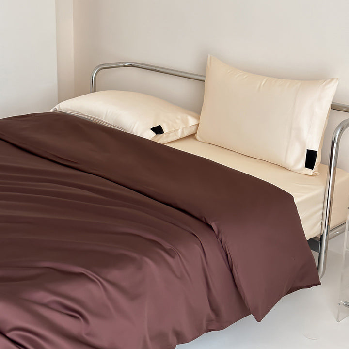 Luxury Cotton Sateen Duvet Cover Set with Envelope Pillowcases