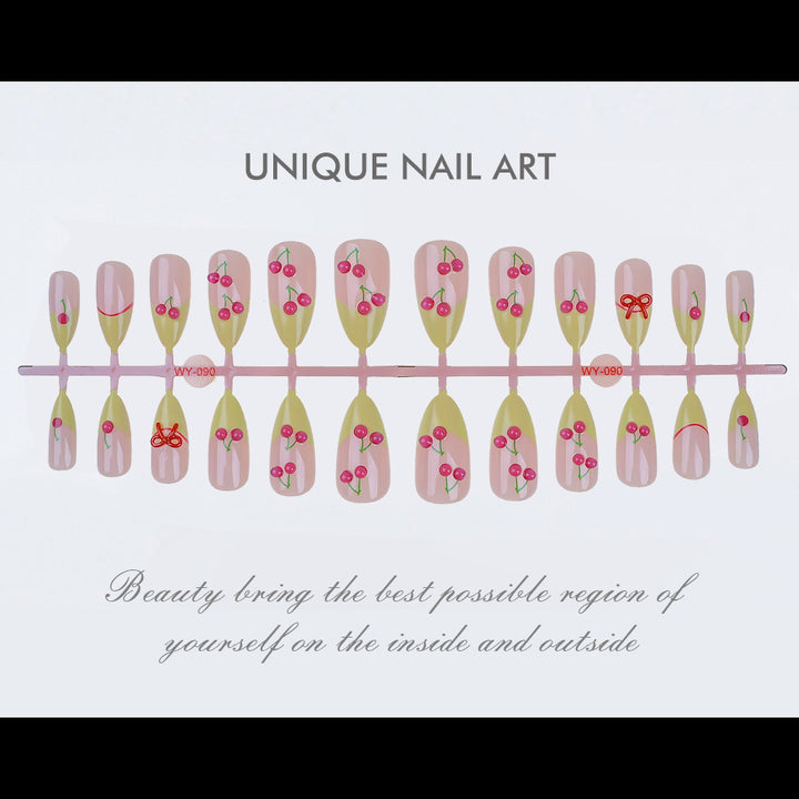 Natural Floral Press-On Nail Set Stornfield