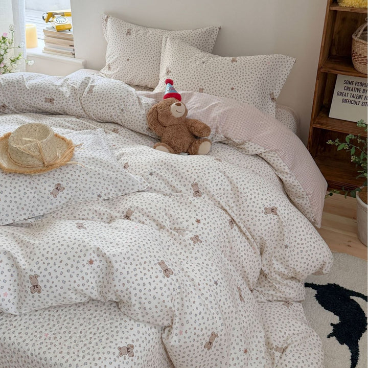Quilted Cotton Bedding Set with Teddy and Micro Leopard Print