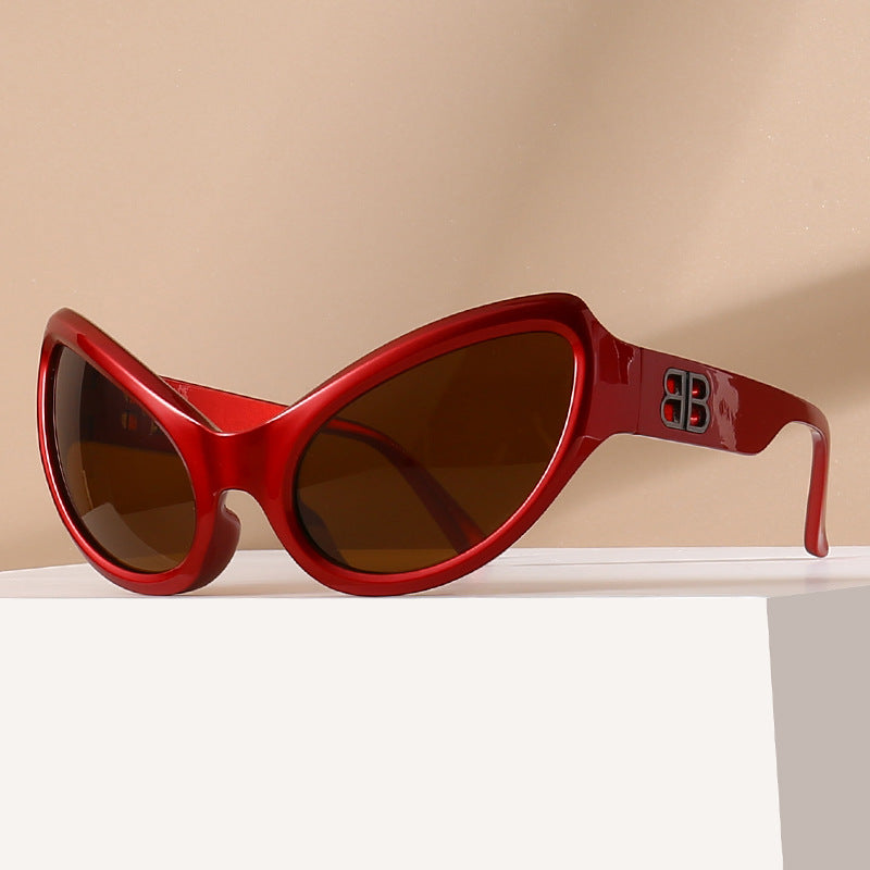 Ladies elegant Cat-Eye sunglasses with high-quality UV protection lenses Stornfield