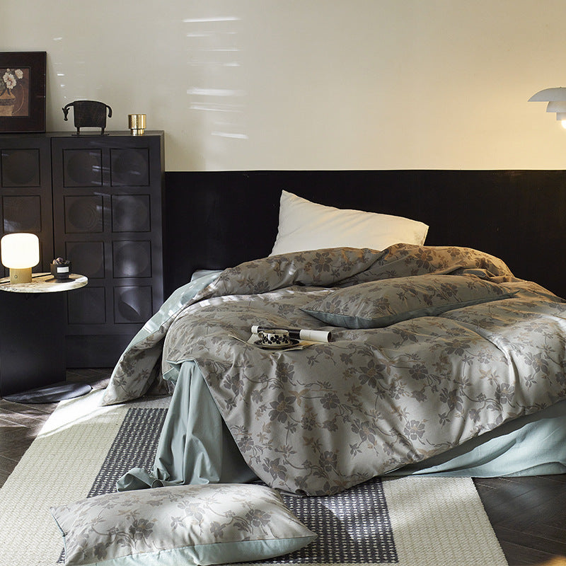 Damask Jacquard Silky-Feel Duvet Cover and Pillow Sham Set