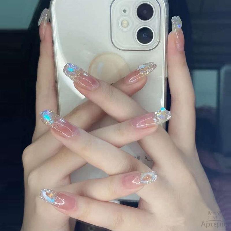 Artificial Glamorous Heart Nail Tips Stornfield