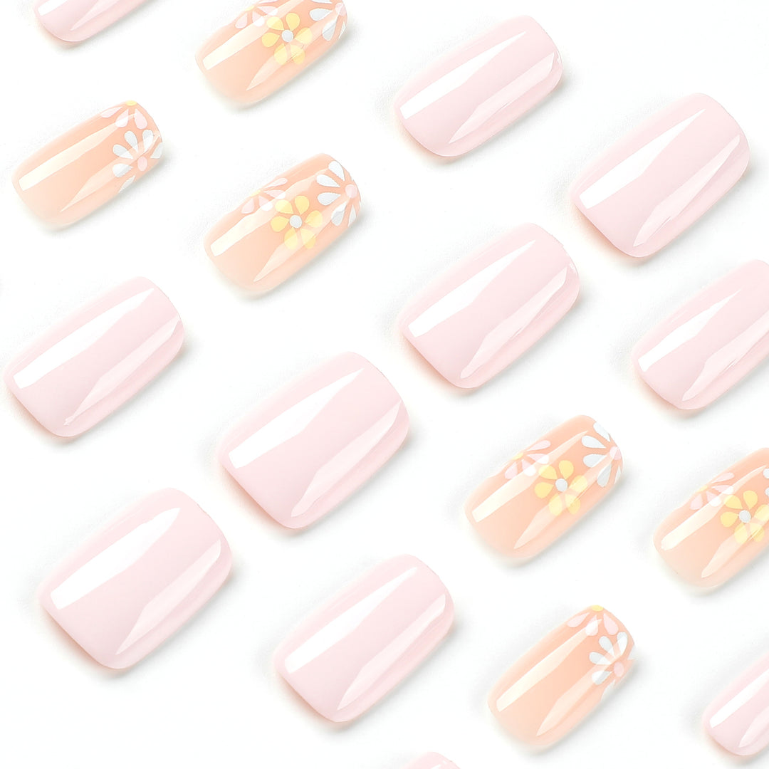 Artful nail extensions with floral decorations Stornfield