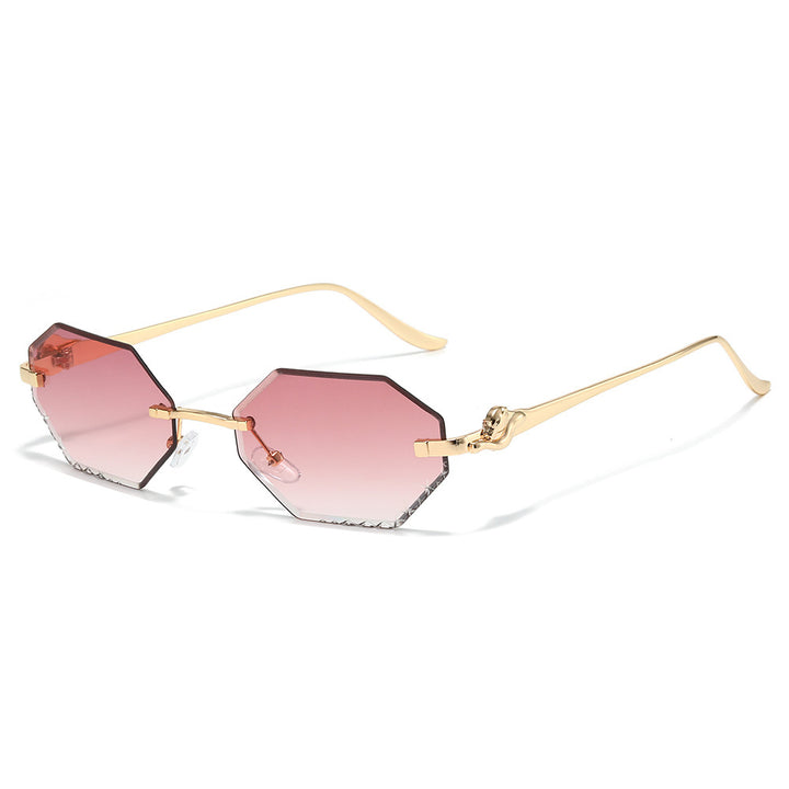 Fashion-Forward Angular Sunglasses Stornfield