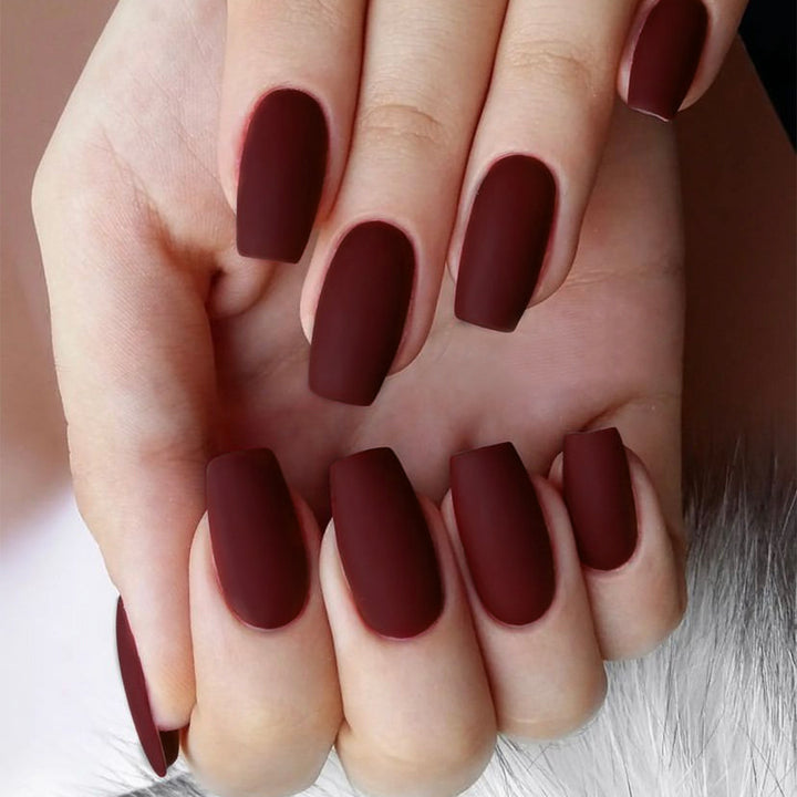 Artistic Matte Press-On Nail Tips Stornfield