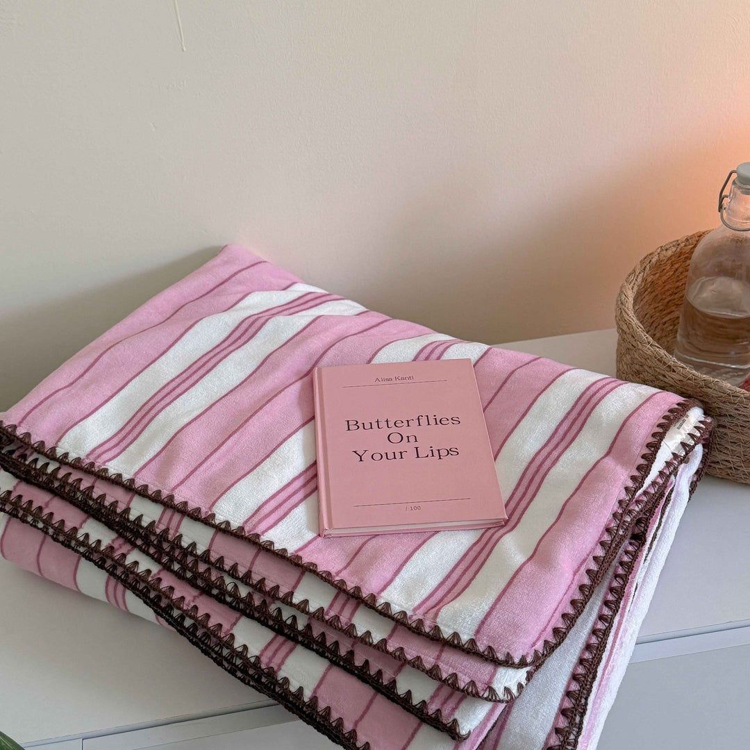 Animal-Print Throw Blanket Stornfield