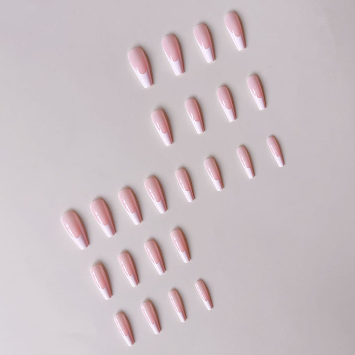 Acrylic nail set in stylish French Design Stornfield
