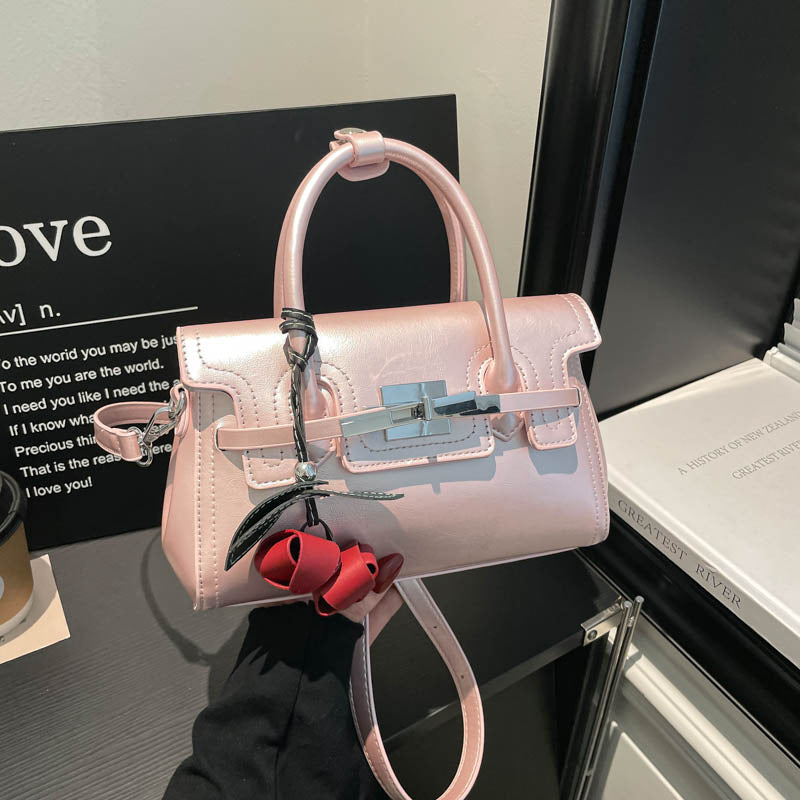Fashion-Forward Structured Handbag Stornfield