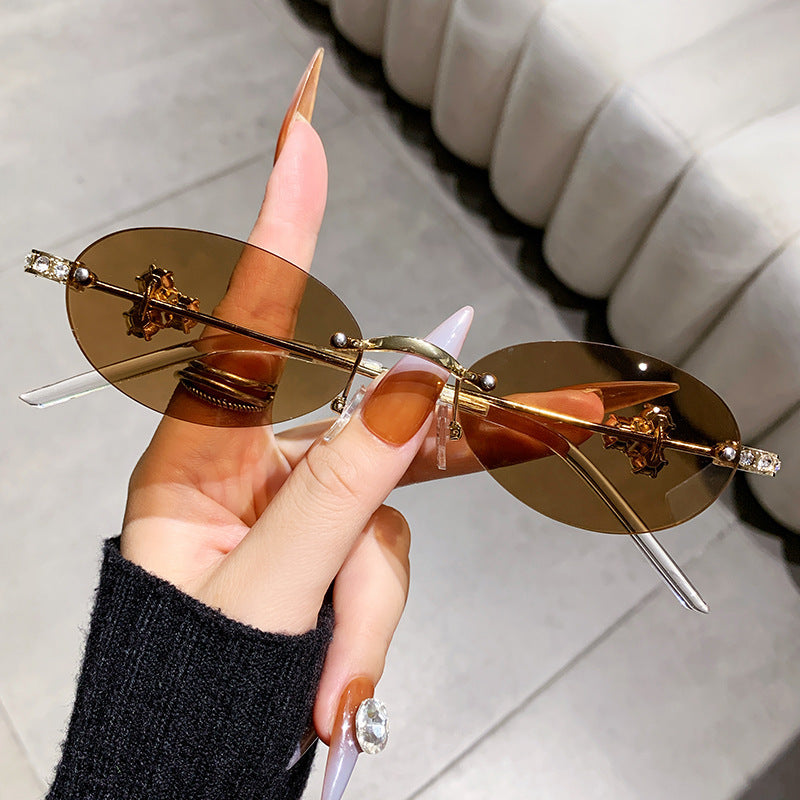 Ladies elegant sunglasses with geometric frame Stornfield