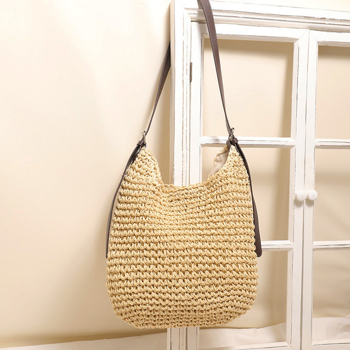 Casual handbag with wide shoulder strap Stornfield
