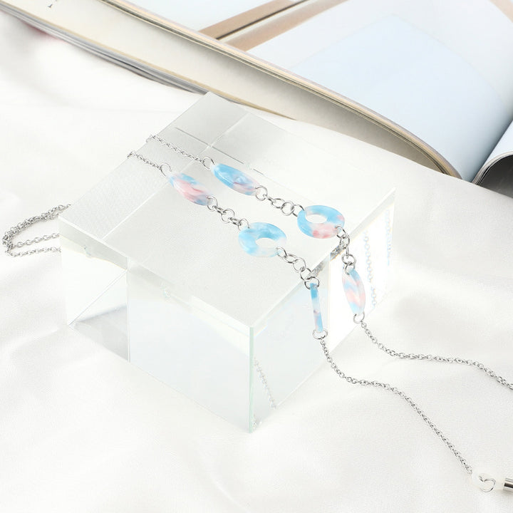 Stylish Eyewear Chain Stornfield