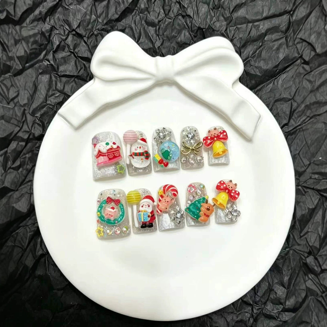 Decorative Holiday-Themed Press-On Nail Art Set