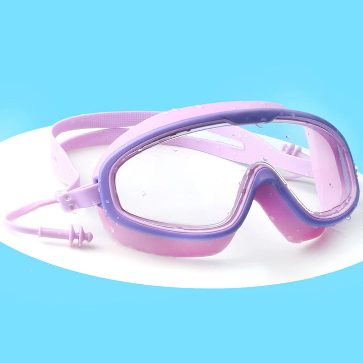 Swim mask with extended field of vision and child-friendly design Stornfield
