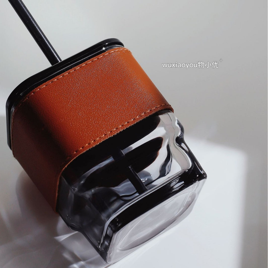 Women's trendy drinking cup with high-quality leather cover Stornfield