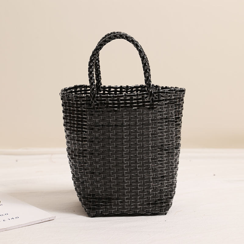 Modern Bast bag with stylish design Stornfield