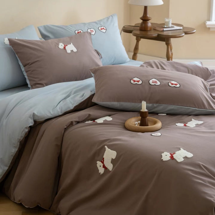 Embroidered Cotton Sateen Duvet Cover Set with Appliqué Dog Motifs and Reversible Pillowcases