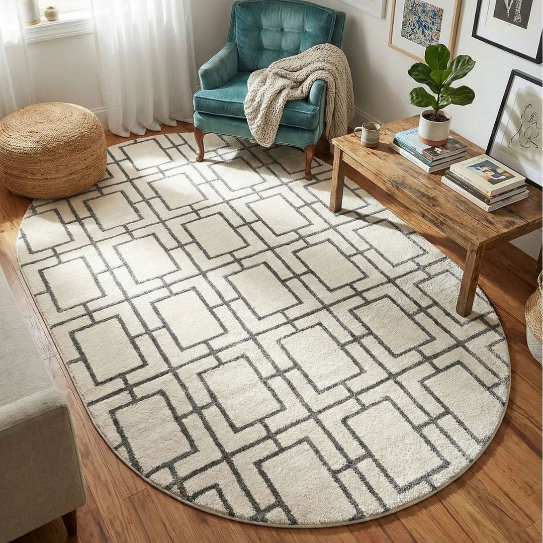 Geometric Patterned Area Rug