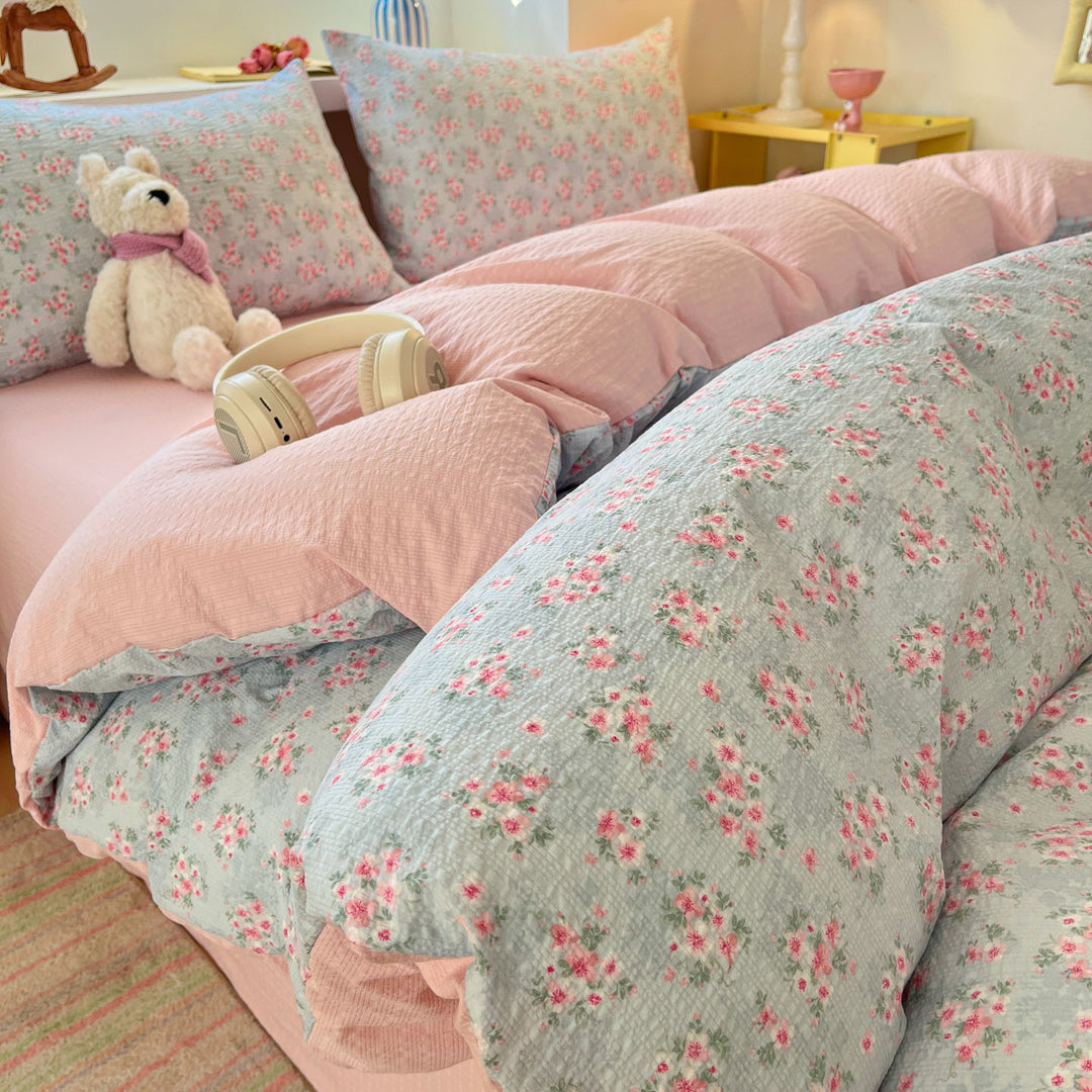 Floral Patterned Duvet Set