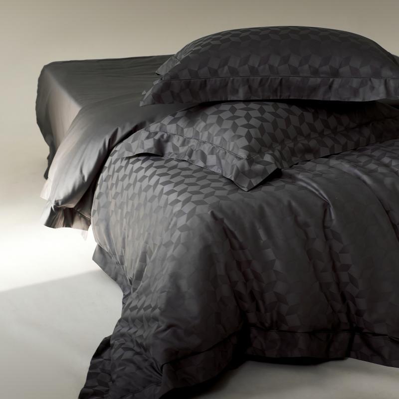 Luxury Jacquard Geometric Duvet Cover Set