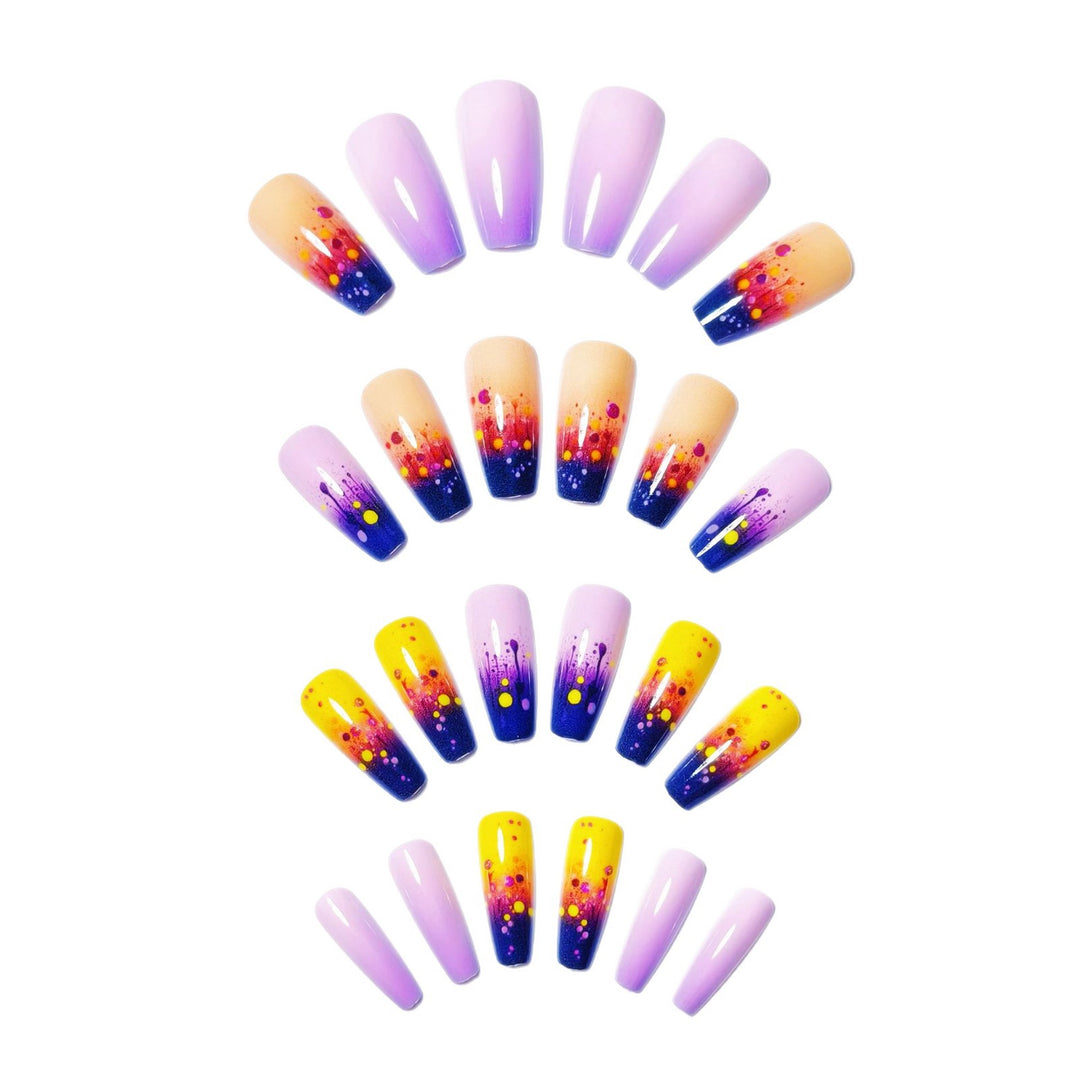 Artificial nails with vibrant gradient and splash pattern Stornfield