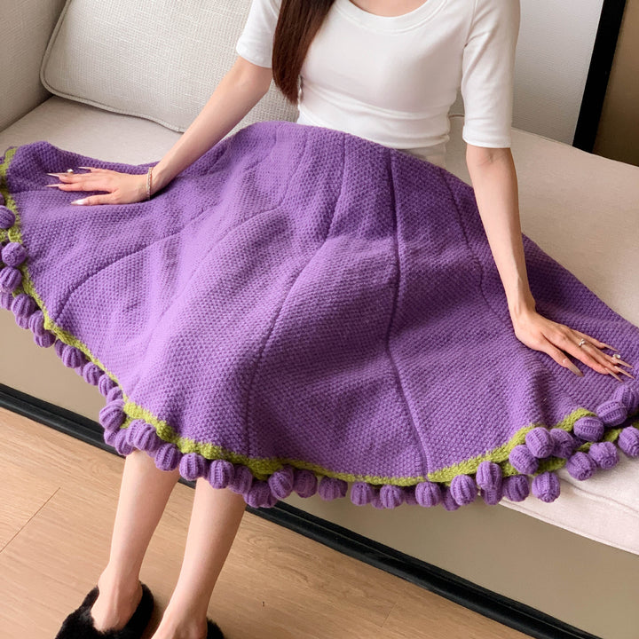 Cozy Blanket with Playful Pompons Stornfield