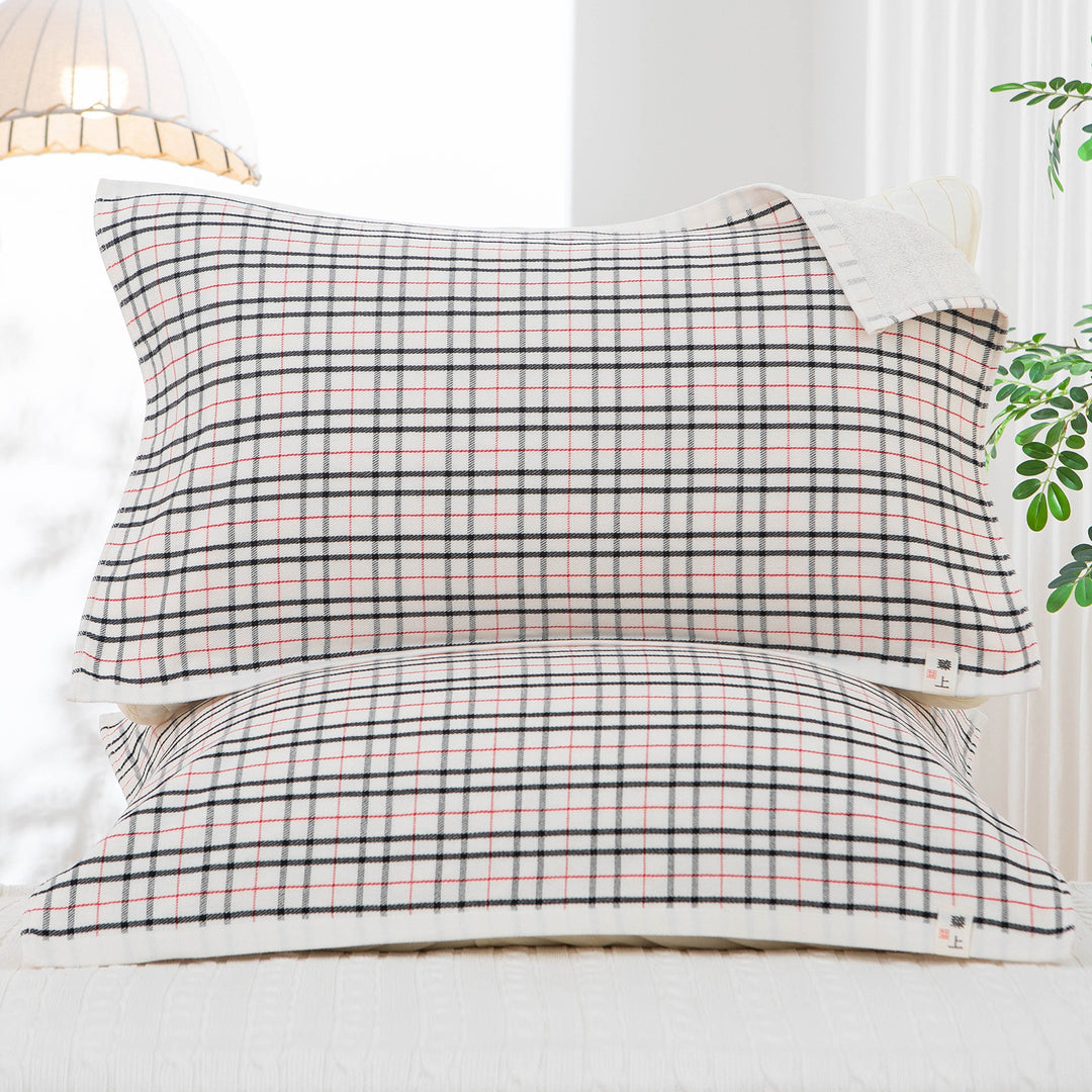 Women’s pillowcase in classic check design Stornfield