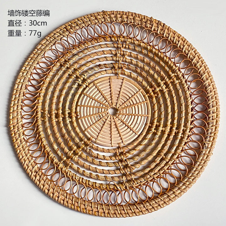 Ladies Elegant handcrafted rattan underlay Stornfield