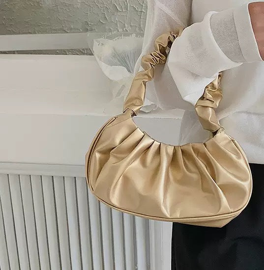 Casual Bucket Bag Made of Vegan Leather Stornfield
