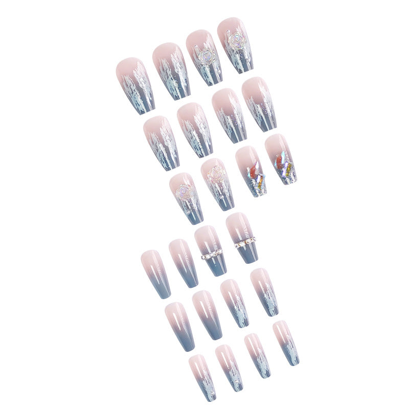 Exquisite and creative nail art Stornfield