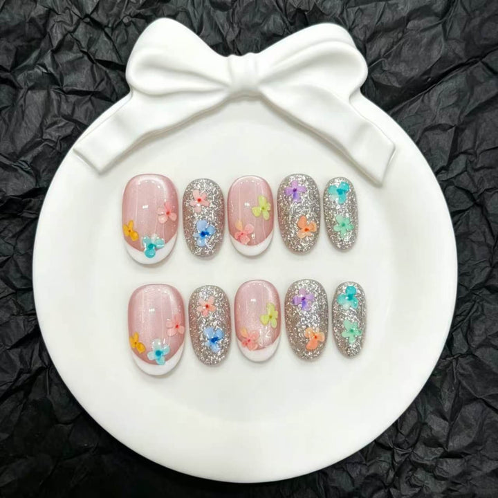 Decorative Press-On Nail Art Set with Floral Elements