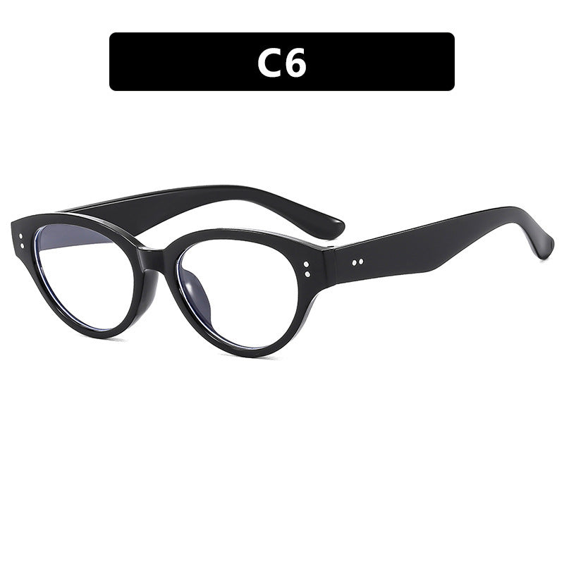 Women's Cat-Eye Sunglasses in an Elegant Design with Wide Frame Stornfield