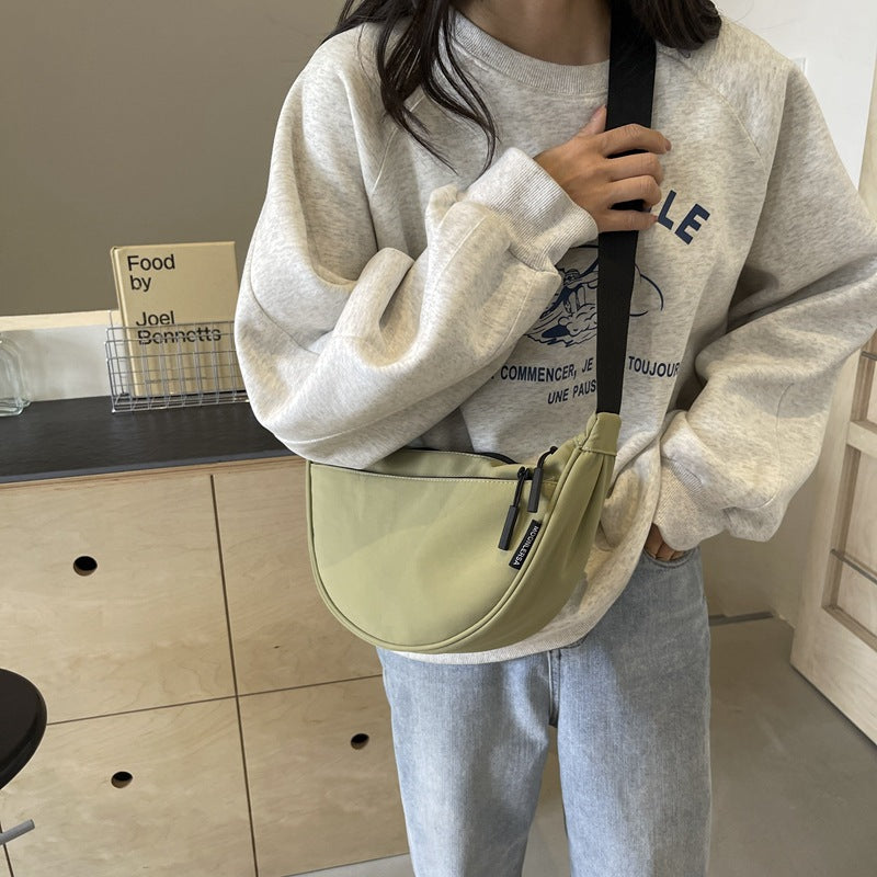 Shoulder bag with adjustable strap and multiple compartments Stornfield