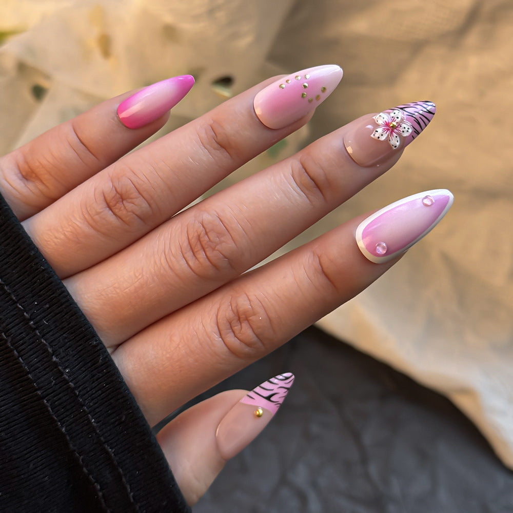 Artistic Press-On Nail Art Collection Stornfield