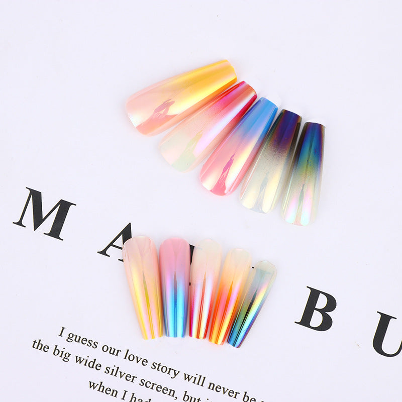 Trendy gradient design artificial nails Stornfield
