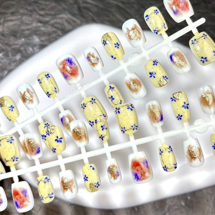 Artistic Press-On Nail Art Set 1790745302